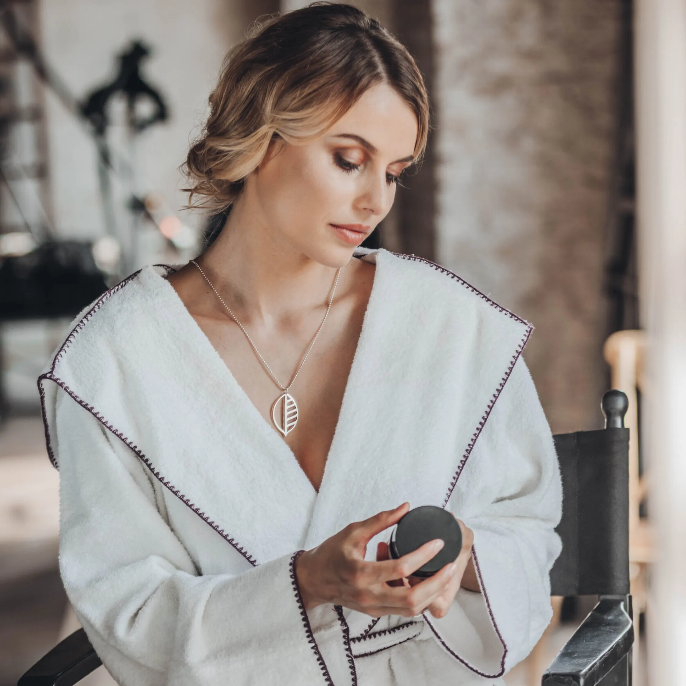 CRYO REJUVENATING CREAM - DRY SKIN - Image 3